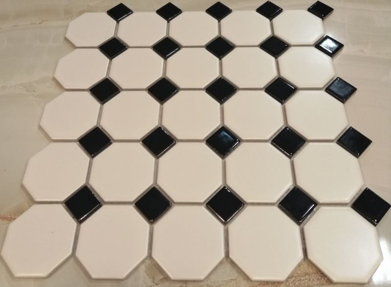  White Black Octagonal Gloss Mosaic Tiles