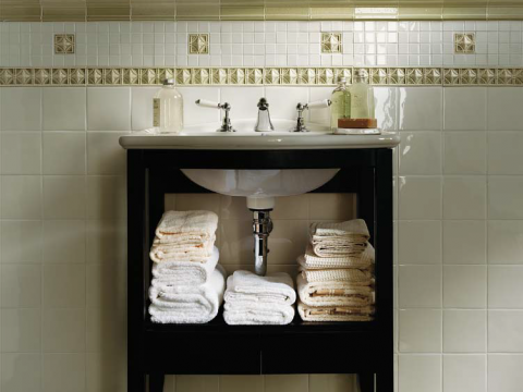Tradtional Victorian Wall Tiles The Essenze Collection